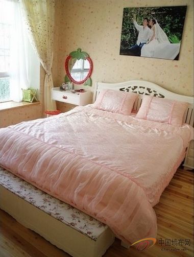 粉系草莓墙布装饰屋-中国无缝墙布网